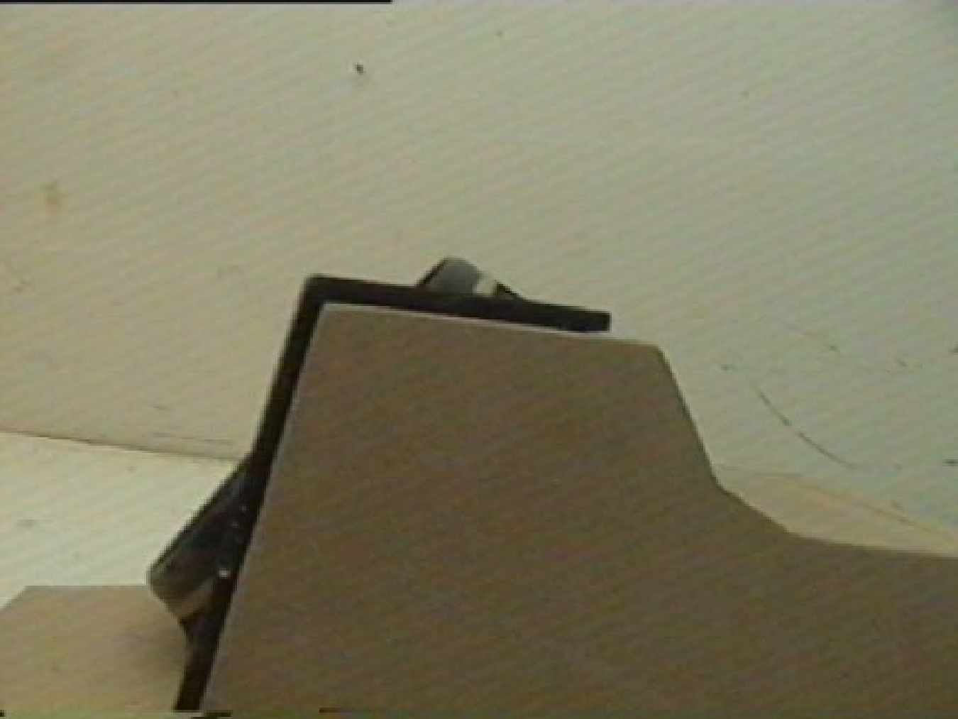  Colocar subwoofer salpicadero 161.jpg