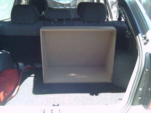 Cajon sub y amplificador 100.jpg Cajon sub y amplificador 100.jpg