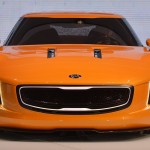 Kia GT4 Stinger delante 3