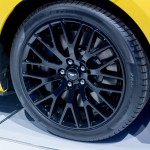 Ford Mustang 2015 llantas